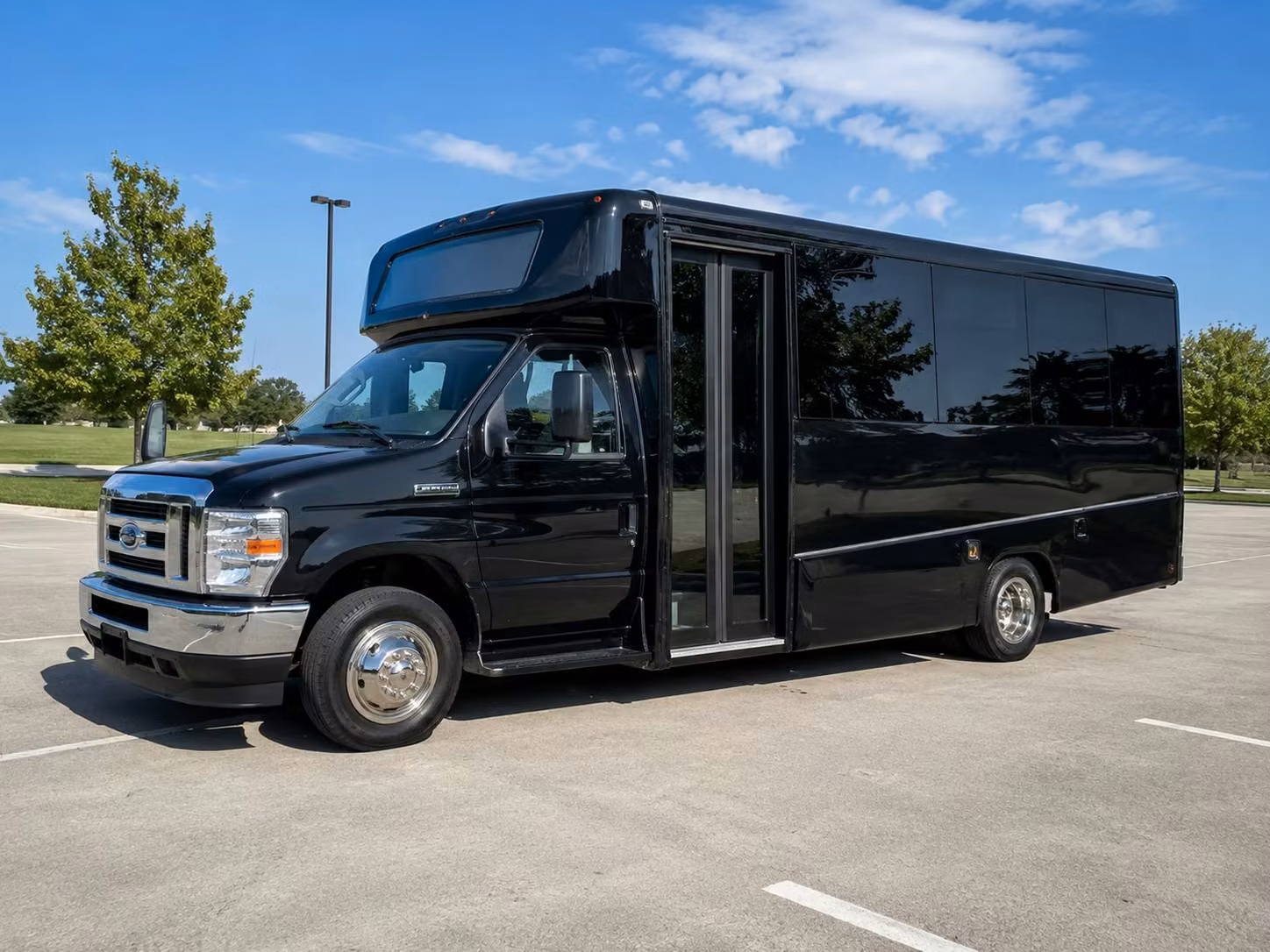 minibus rentals for smaller rialto classroom groups and after school trips