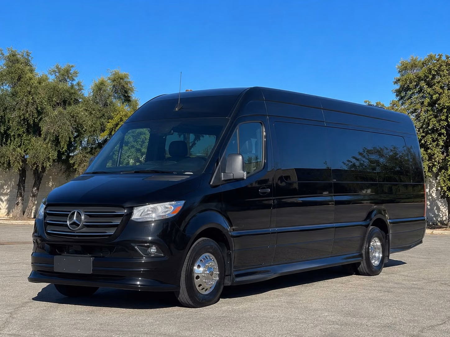 transportation serving rialto and nearby cities